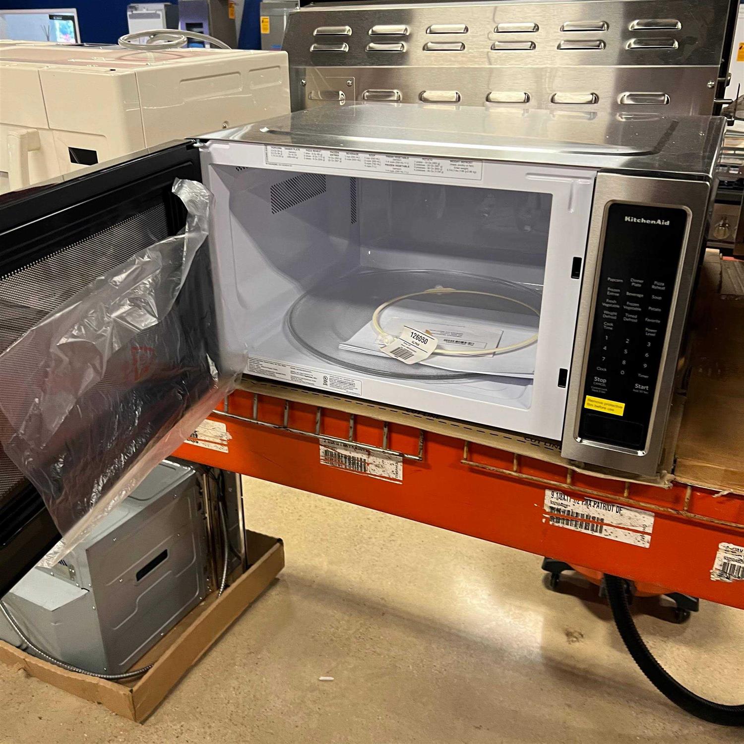 KitchenAid Countertop Microwave - Image 5