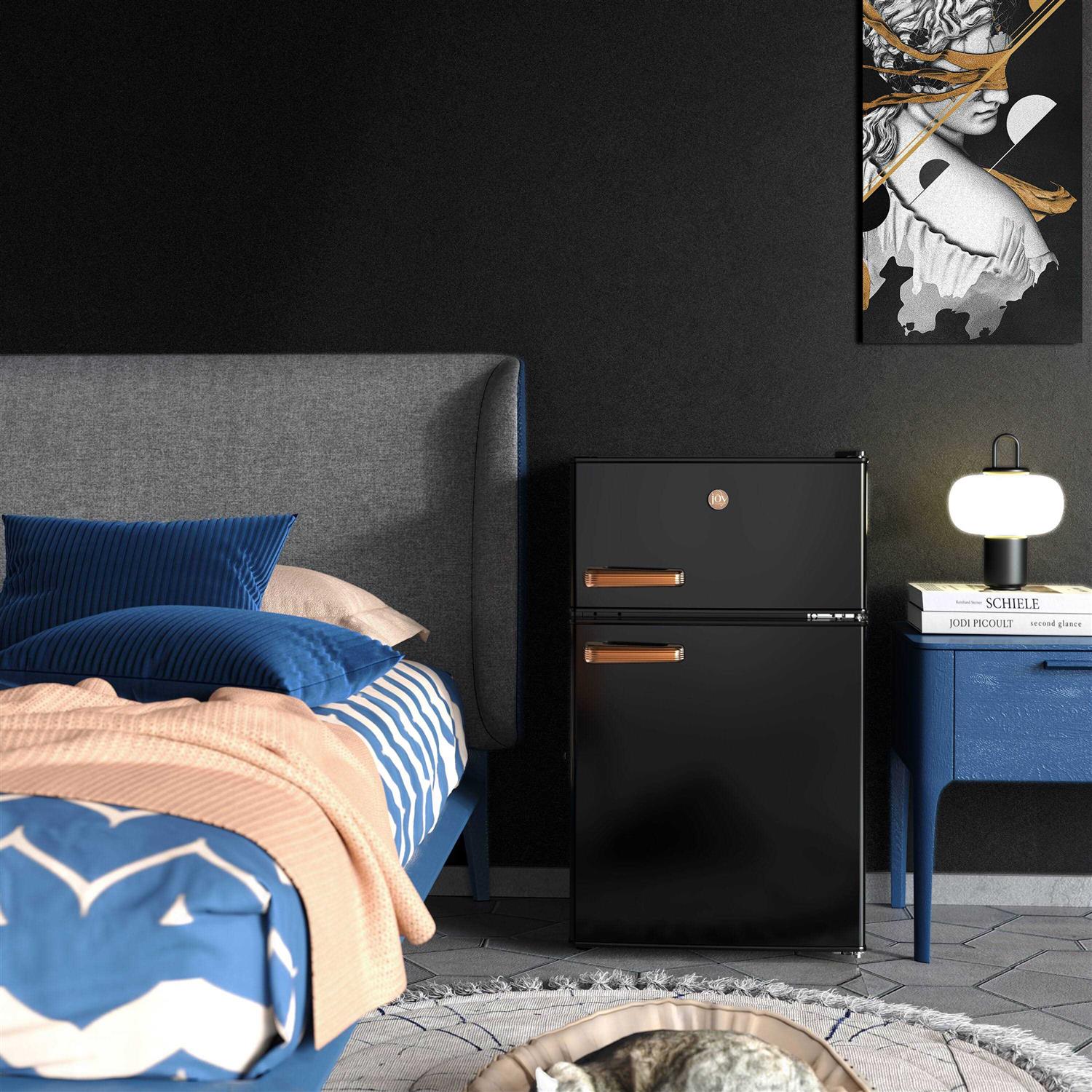 JOY Kitchen 3.1 cu. ft. Mini Refrigerator with Freezer - Image 4