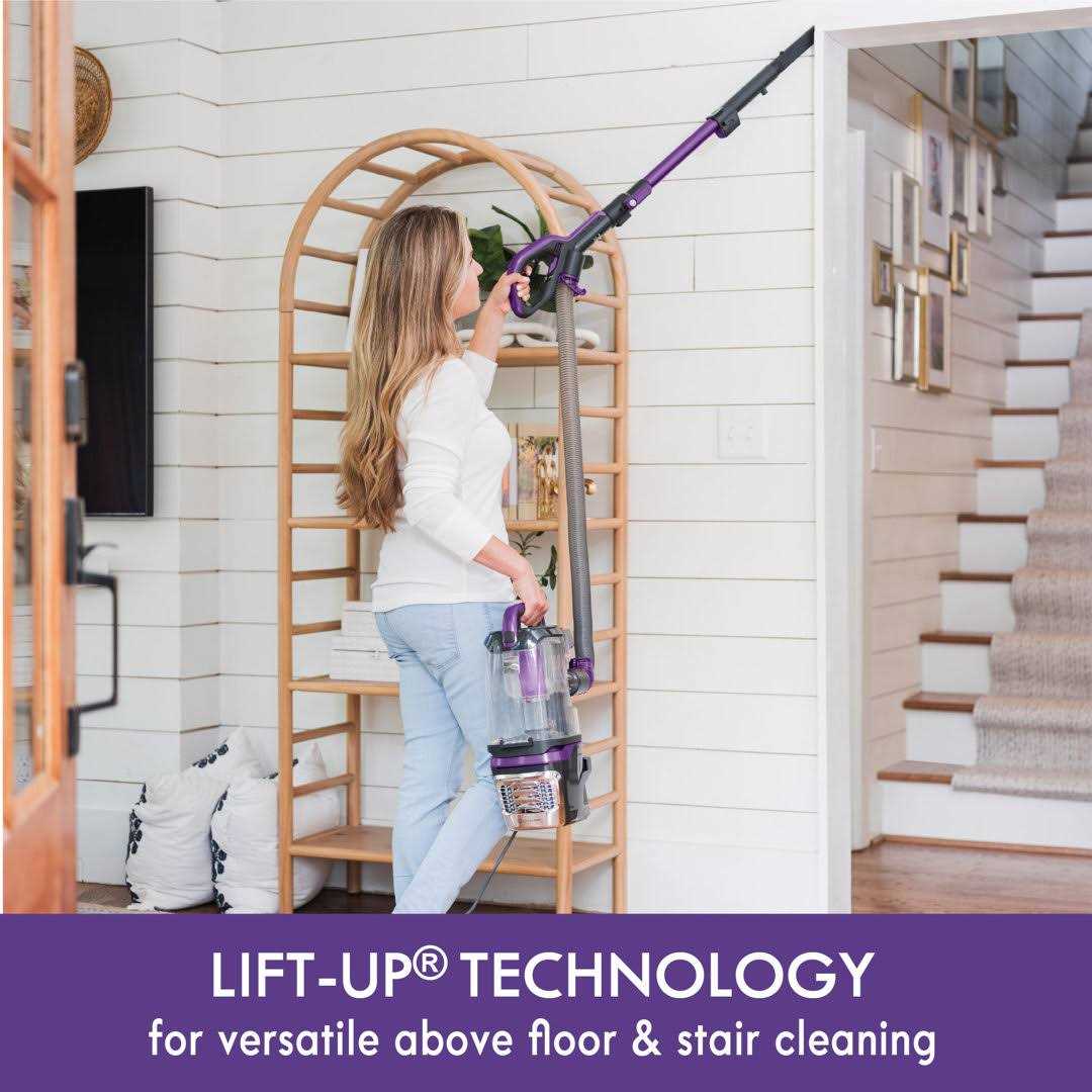Kenmore FeatherLite Lift-Up Bagless Upright Vacuum with Hair Eliminator Brushroll - Image 5