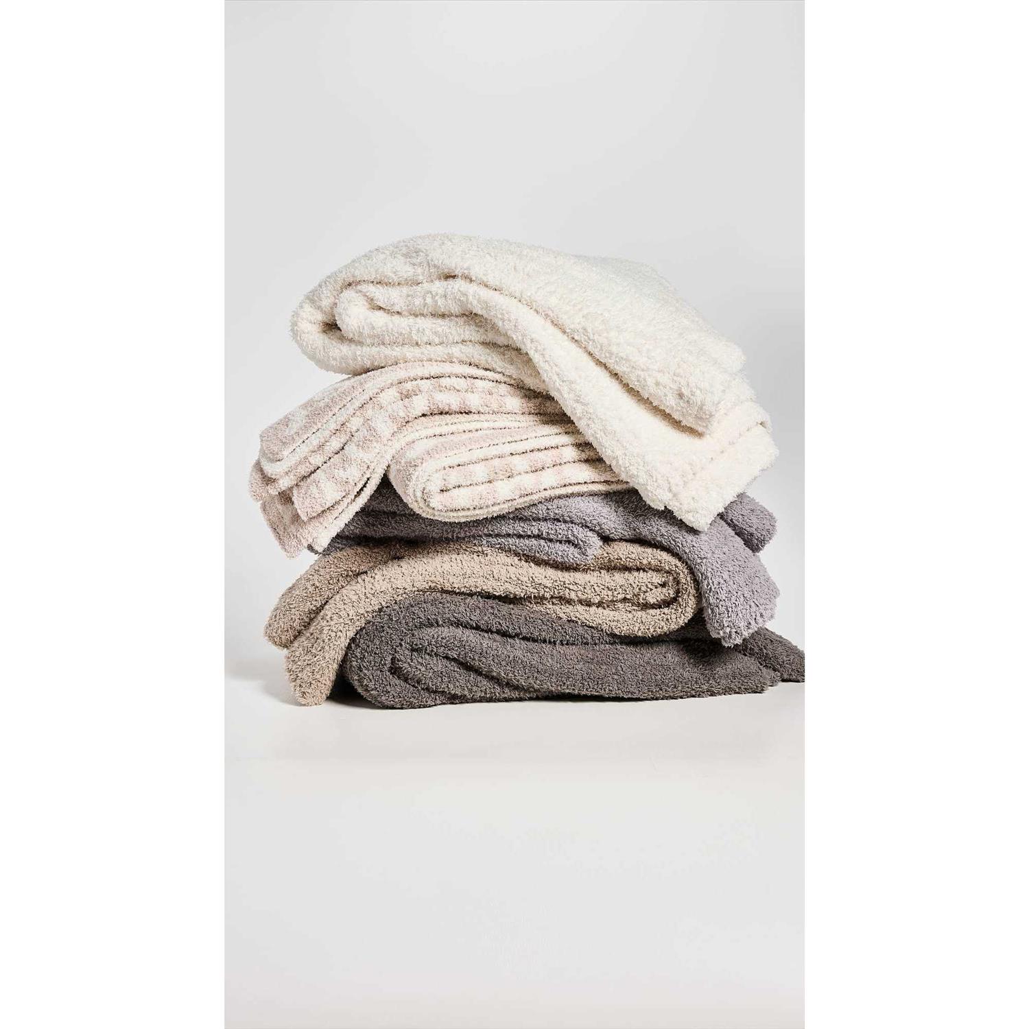 Barefoot Dreams CozyChic Throw - Image 5