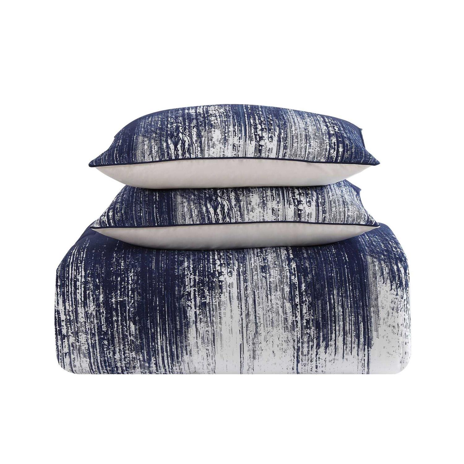 Vince Camuto Lyon Comforter Set - Image 4