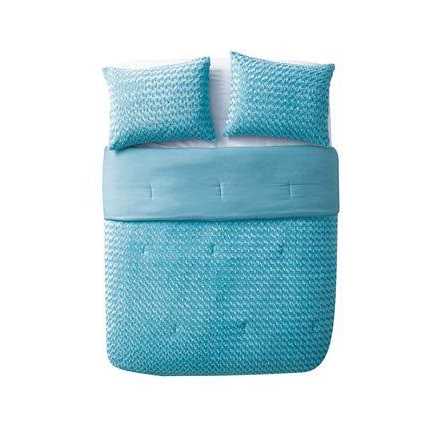 VCNY Rose Fur Comforter Set - Image 3