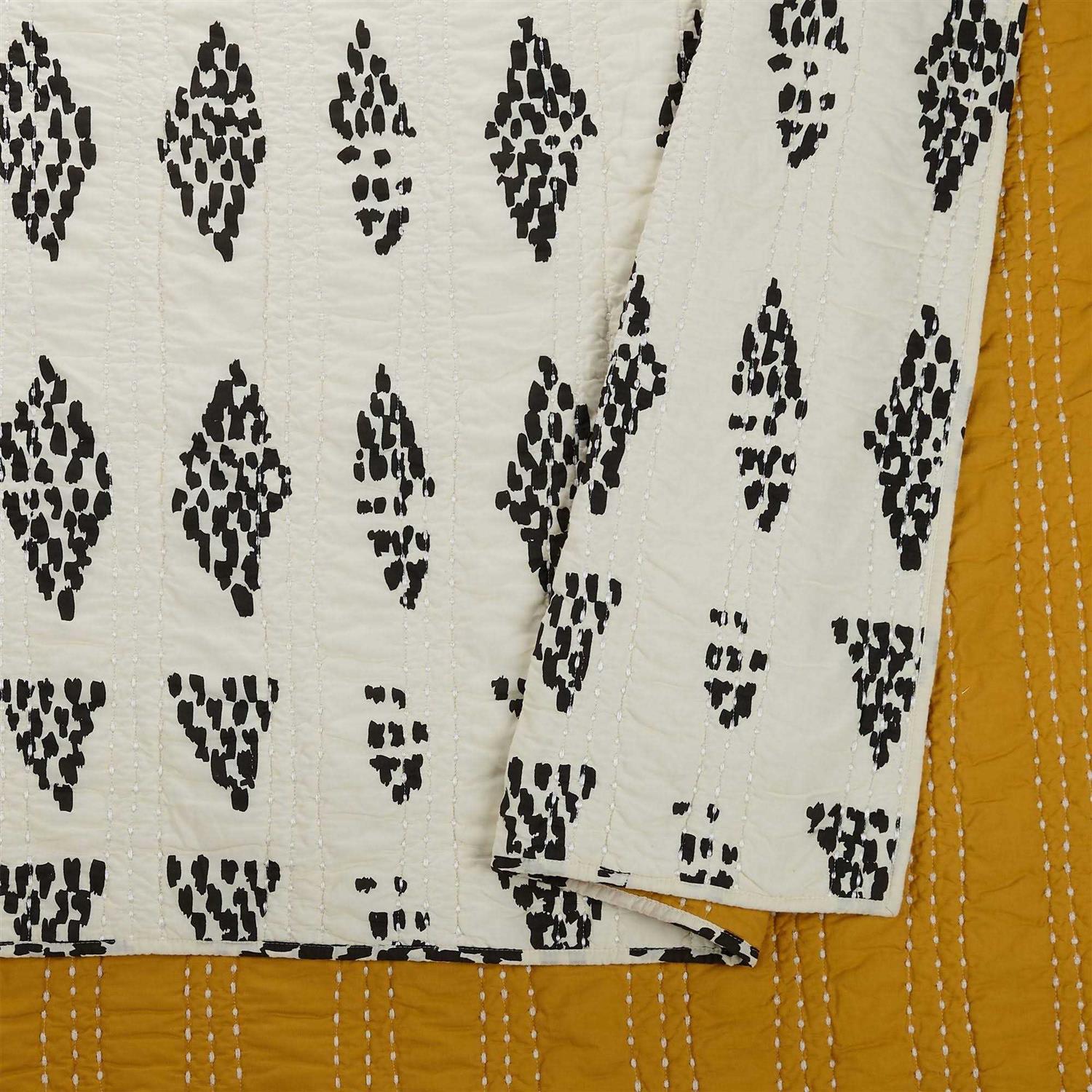 Justina Blakeney Prosperity Quilt Set - Image 5