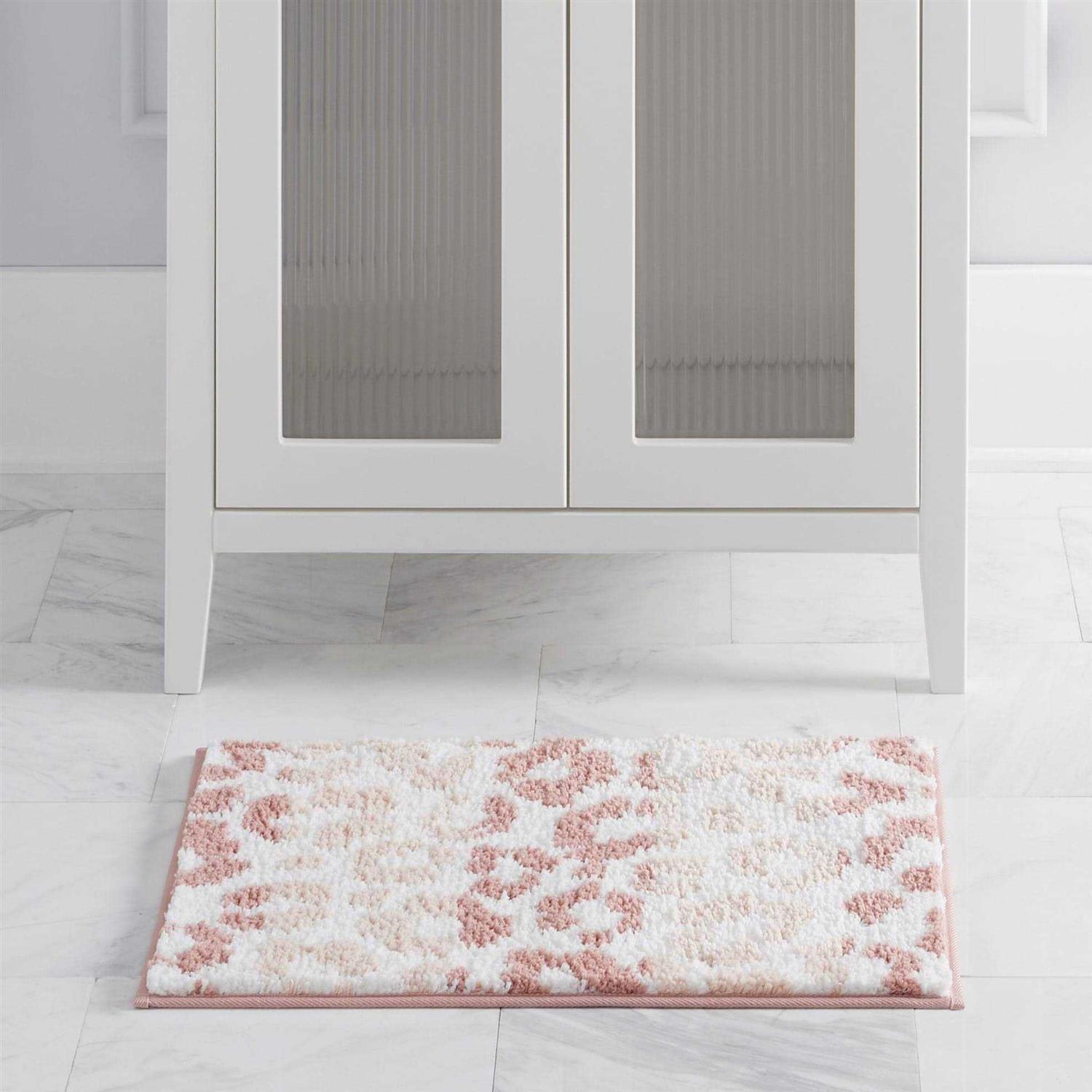 Juicy Couture Ombre Leopard Bath Rug - Image 3