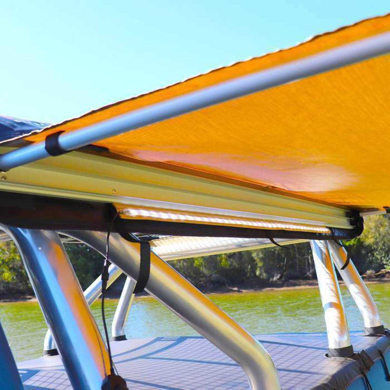 Kickass 6.5' X 8' Heavy Duty Car Awning With LED Light Strip - Image 4